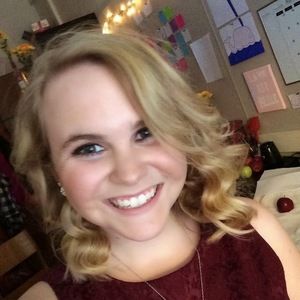 Meet your Posher, Courtney